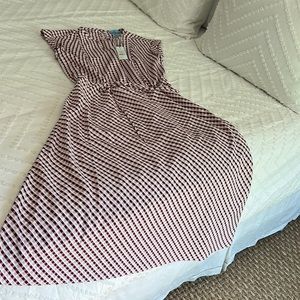 Draper James.  Gingham keyhole midi dress.  NWT, deep berry, size medium